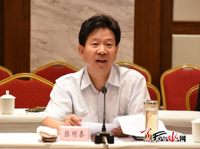 甘肅省政協(xié)深入天水市調(diào)研現(xiàn)代商貿(mào)物流業(yè)發(fā)展，助力區(qū)域經(jīng)濟轉(zhuǎn)型升級